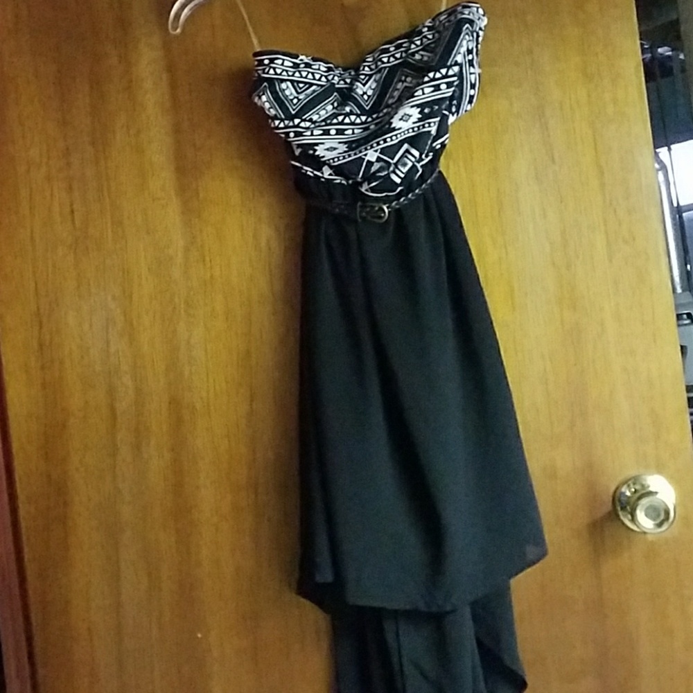 Black and white strapless dress
